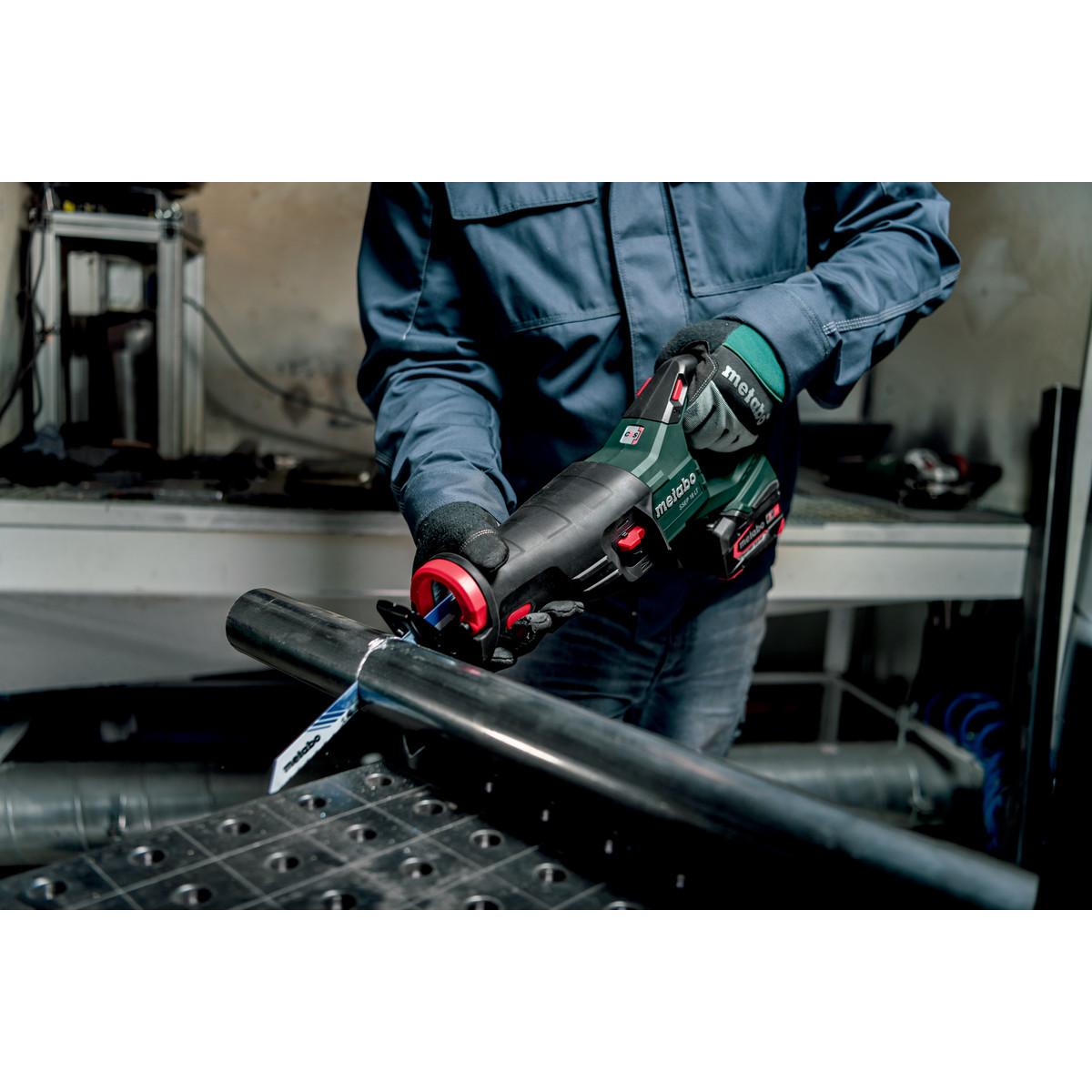 Metabo Akku-Säbelsäge SSEP 18 LT metaBOX 165 L