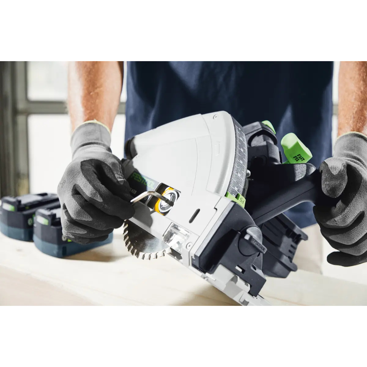 Festool Akku-Tauchsäge TSC 55 KEB-Basic