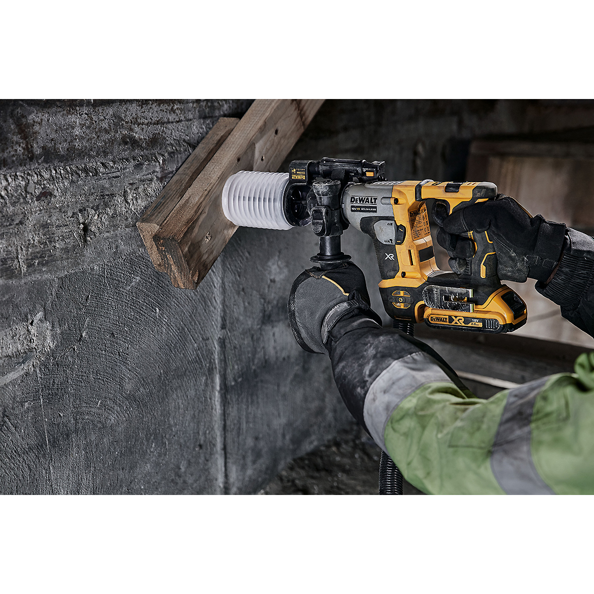 DEWALT Akku-Bohrhammer 16mm / 18V Basisversion