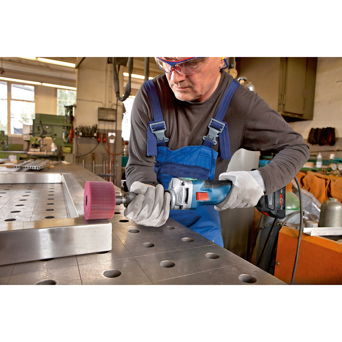 Bosch Akku-Geradschleifer GGS 18V-10 SLC