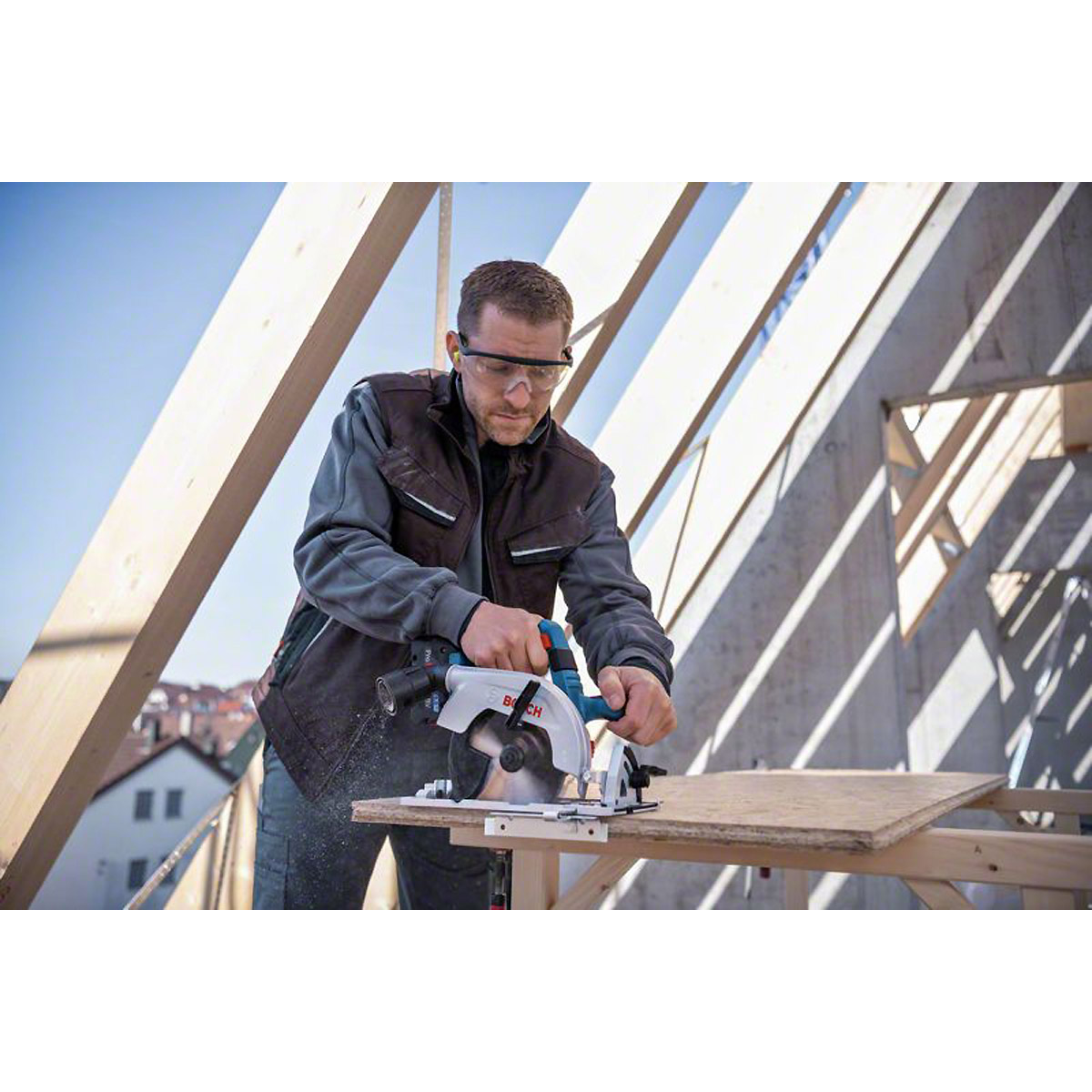 Bosch Akku-Kreissäge GKS 18V-57-2, 2 x Akku ProCORE18V 5.5 Ah, Ladegerät, L-BOXX