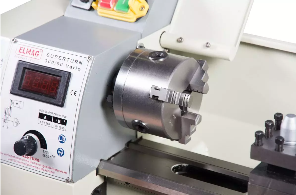 ELMAG Universal-Drehmaschine