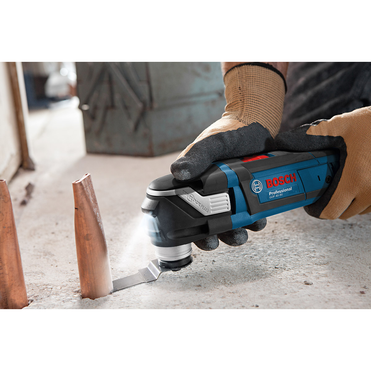 Bosch Multi-Cutter GOP 40-30, im Karton