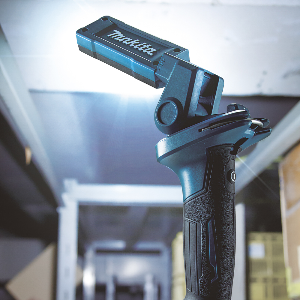 Makita LED-Akku-Arbeitsleuchte für 14,4V/18V LXT - DML816