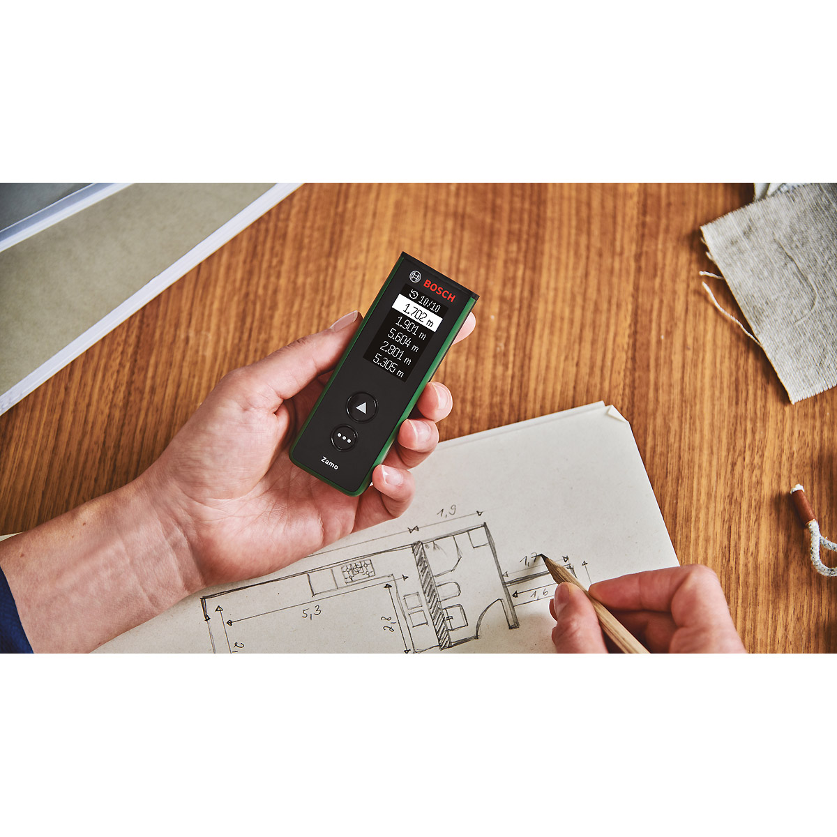 Bosch Digitaler Laser-Entfernungsmesser Zamo