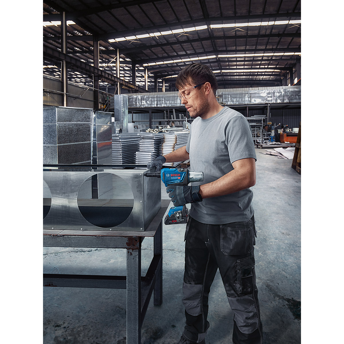 Bosch Akku-Nietpistole GRG 18V-16 C solo