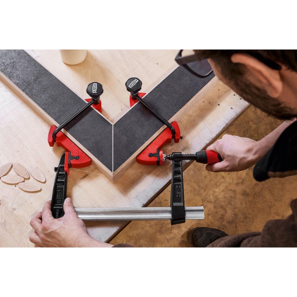 Bessey Gehrungs-Spannsystem MCX