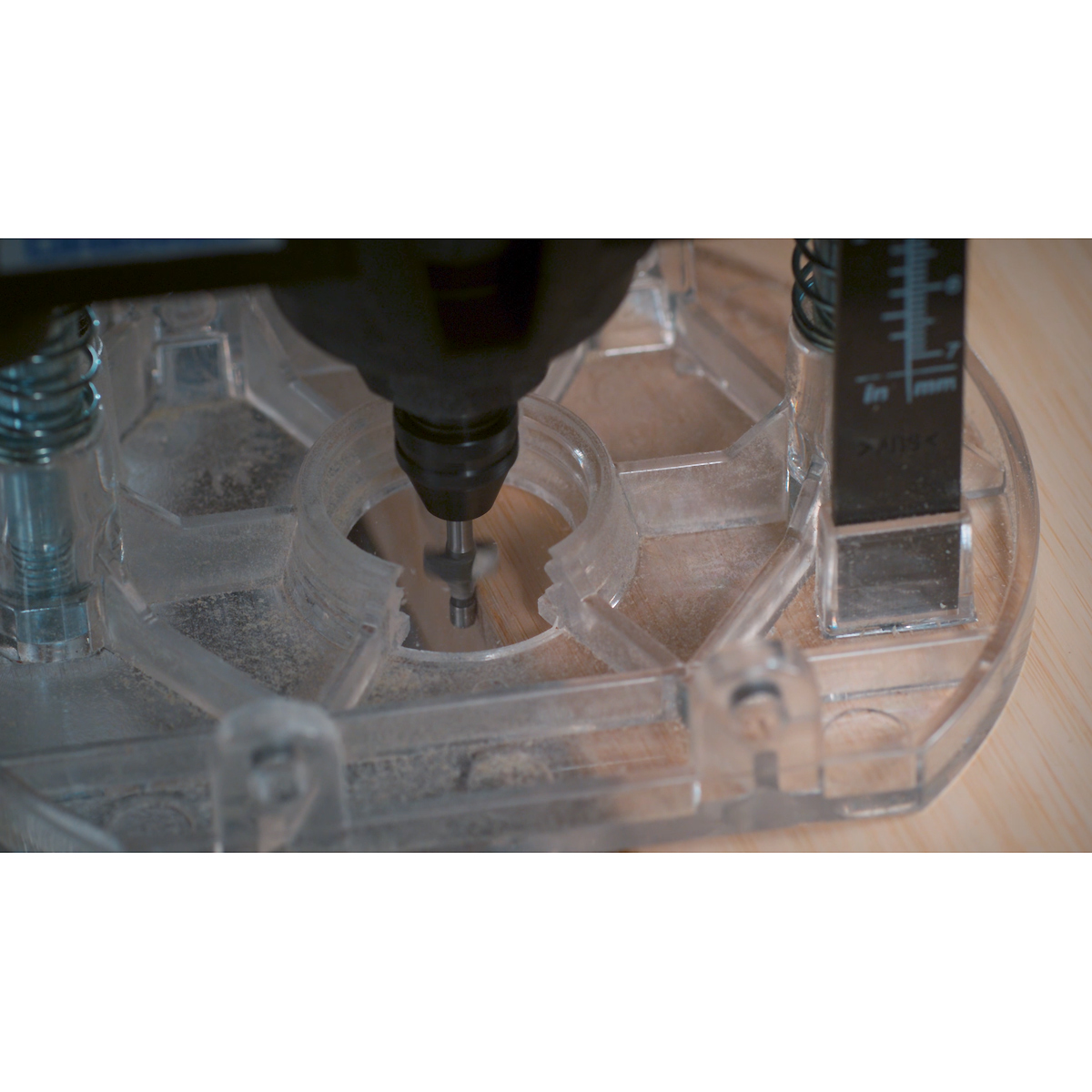 DREMEL 335 Oberfräsen-Vorsatzgerät