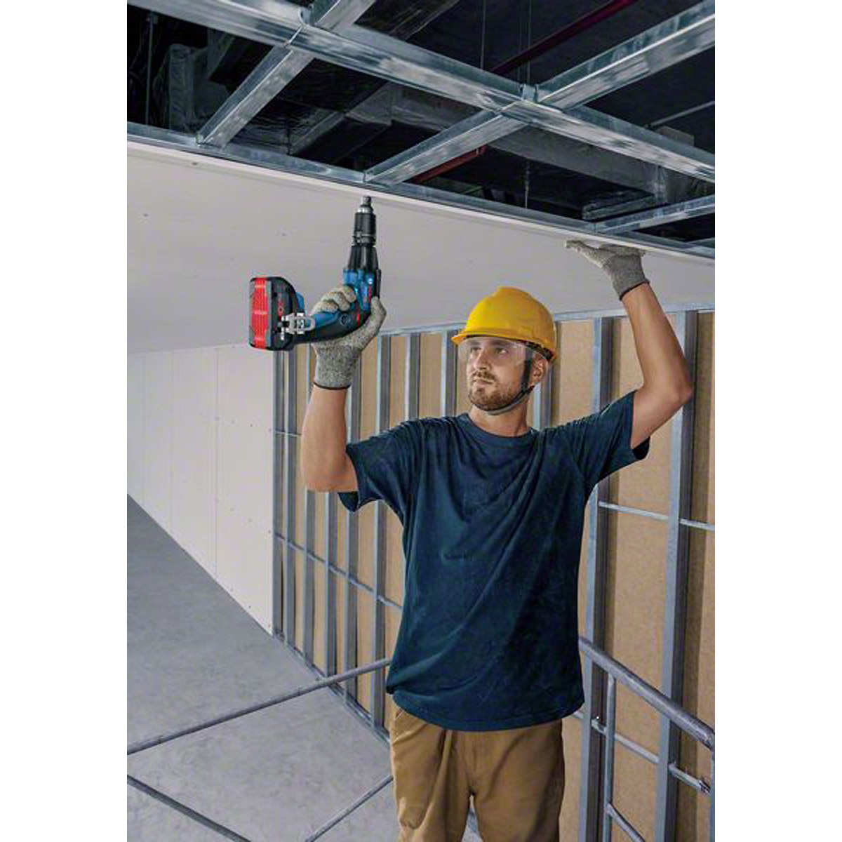 Bosch Akku-Trockenbauschrauber GTB 18V-45, 2 x Akku ProCORE18V 4.0Ah, Ladg. u. L-BOXX