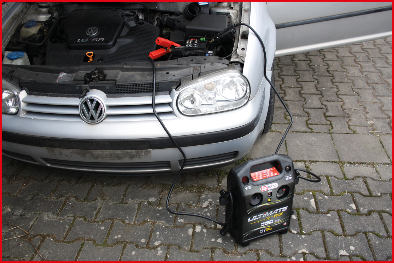 KS Tools 12 V Kondensator-Booster - mobiles Starthilfegerät 720 A