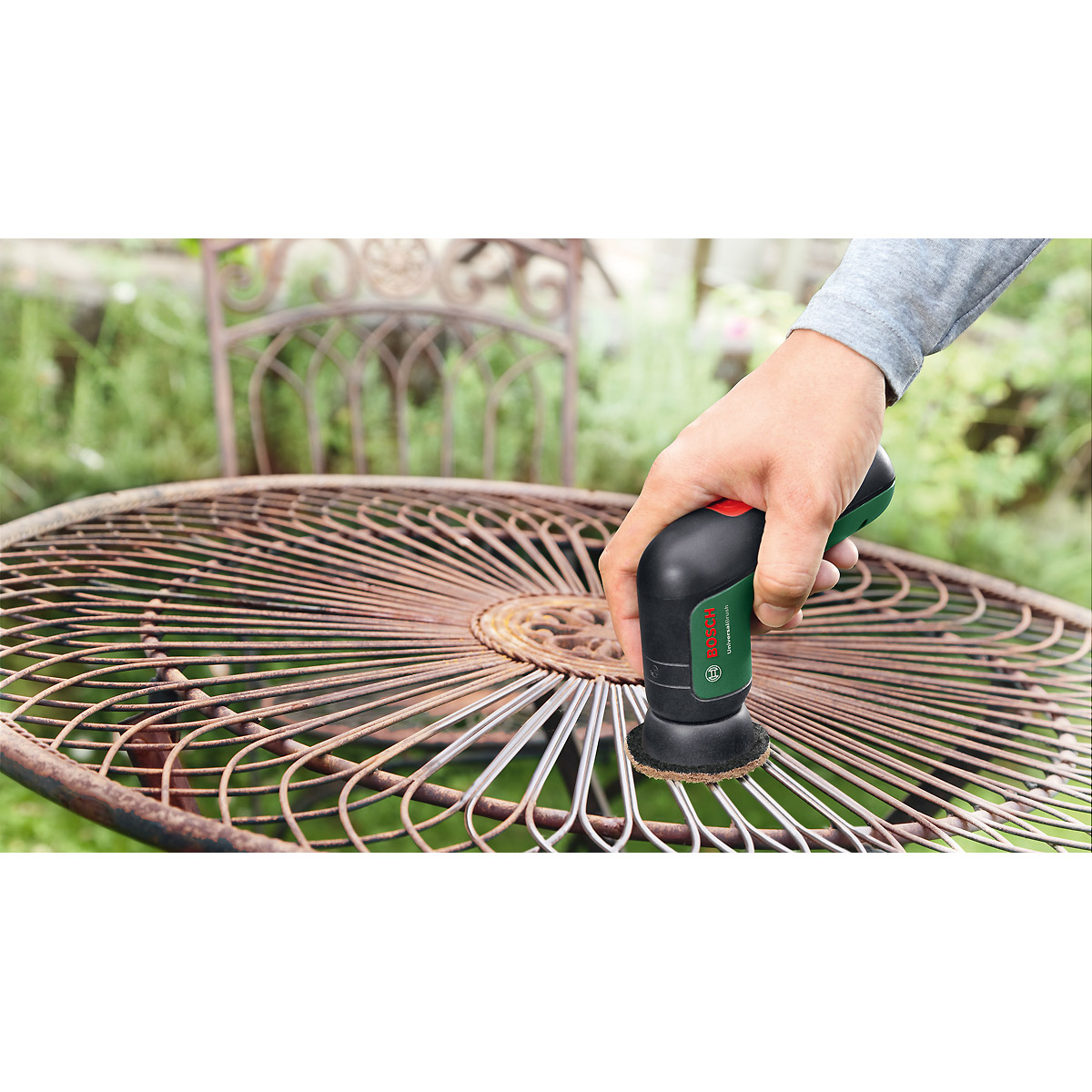 Bosch Akku-Reinigungsbürste UniversalBrush