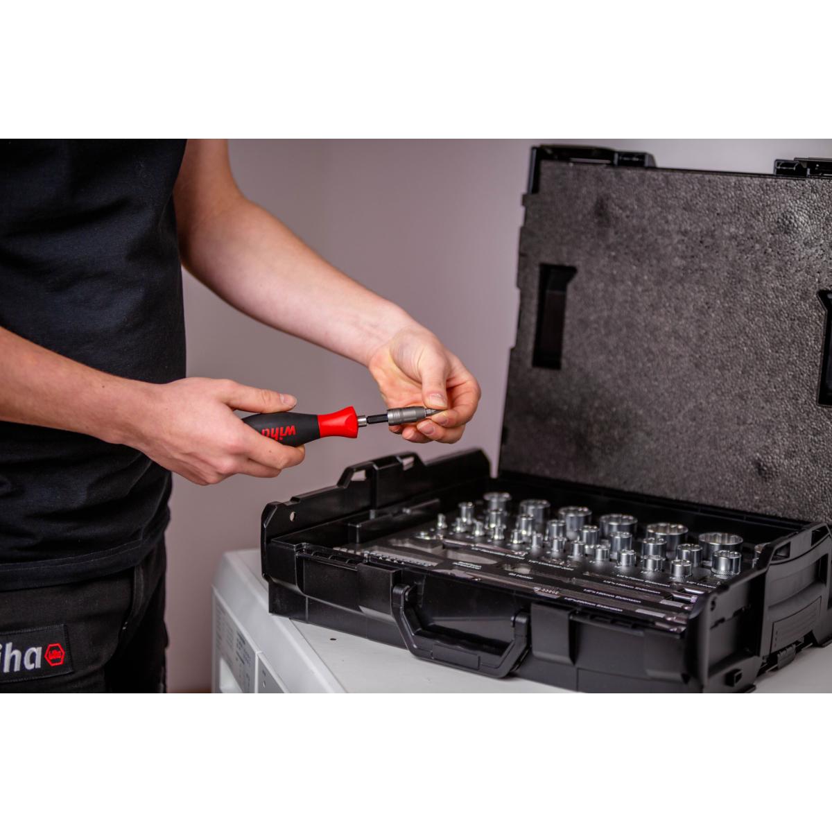 Wiha Steckschlüssel- und Bit Set 1/4 zoll und 1/2 zoll 60-teilges Set mit L-Boxx