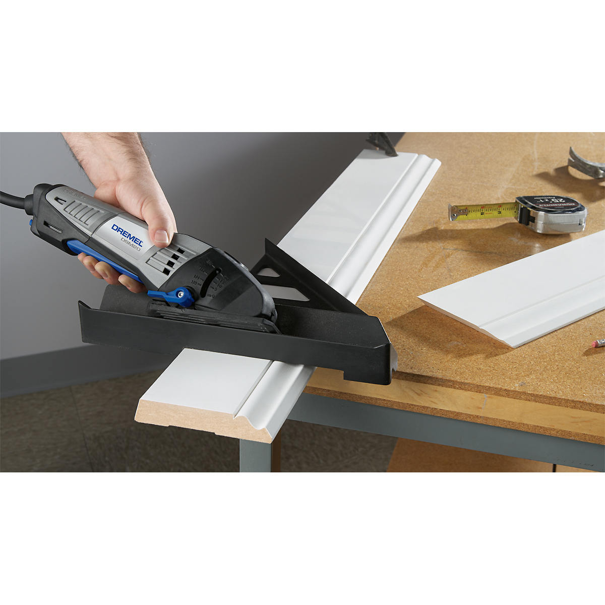 DREMEL DSM20 Gehrungswinkel-Vorsatz