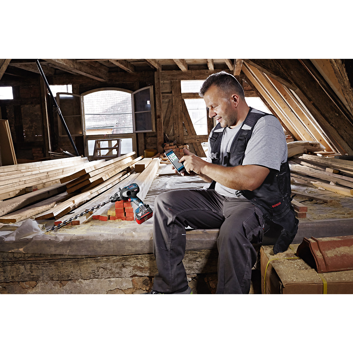 Bosch Akku-Bohrschrauber GSR 18V-110 C, 2 x Akku ProCORE18V, Schnellladegerät, L-BOXX