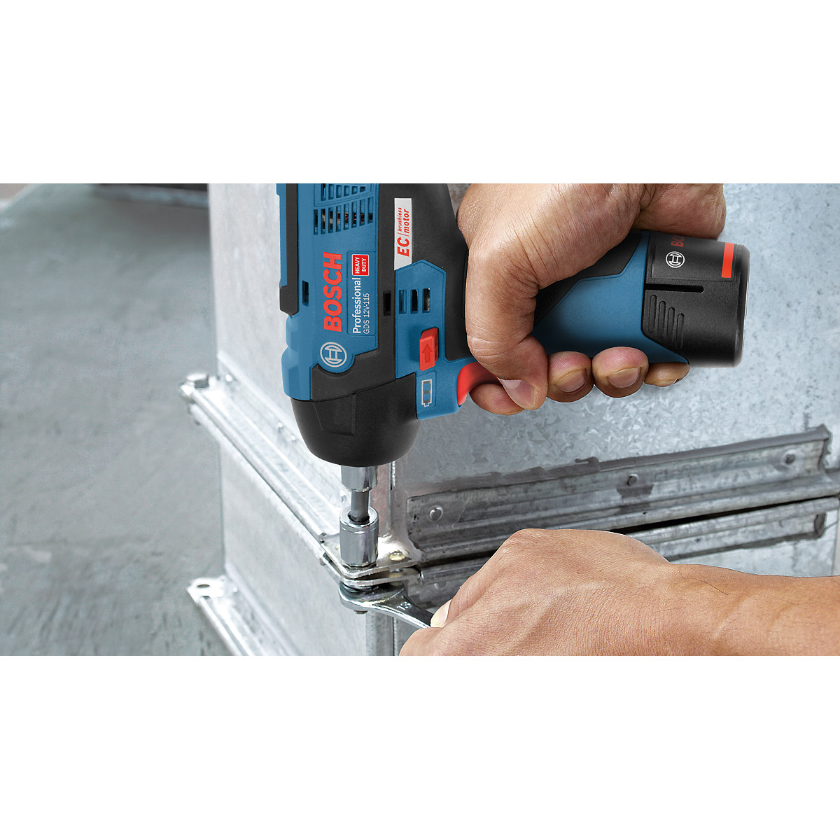 Bosch Akku-Drehschlagschrauber GDS 12V-115, mit 2 x 3.0 Ah Li-Ion Akku, L-BOXX