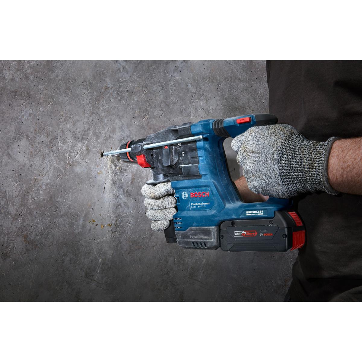 Bosch Akku-Bohrhammer mit ONECHUCK GBH 18V-22 X in L-BOXX 136
