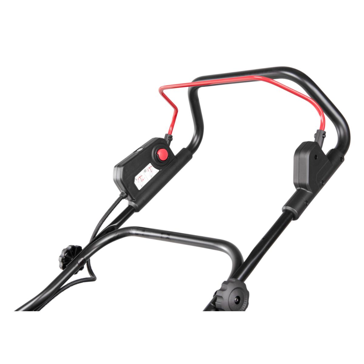Makita Akku-Vertikutierer XGT - 40V max. - 38 cm - 50 l - UV001GZ