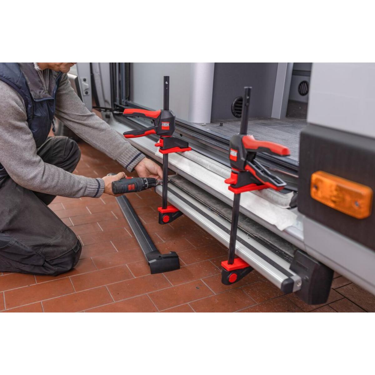 Bessey Einhandzwinge EZ360