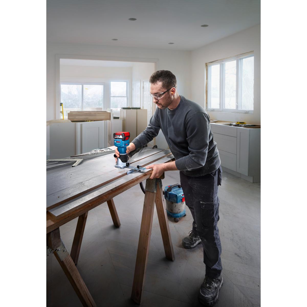 Bosch Oberfräse GLF 18V-8,L-BOXX 136
