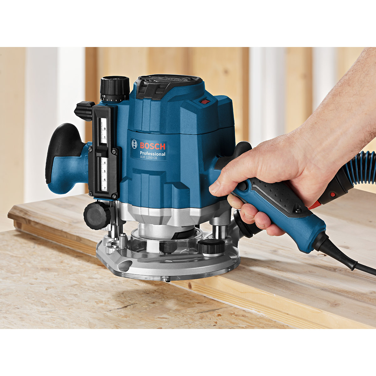 Bosch Oberfräse GOF 1250 CE, mit L-BOXX