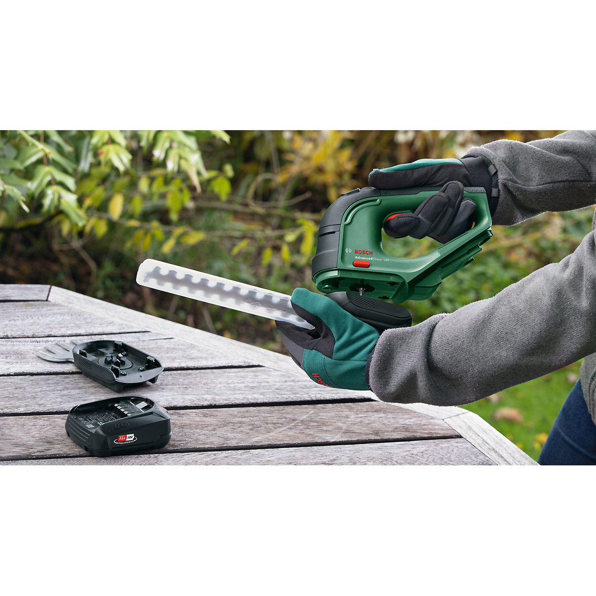 Bosch Akku-Strauch- und -Grasscheren-Set AdvancedShear 18V-10, Solo Version