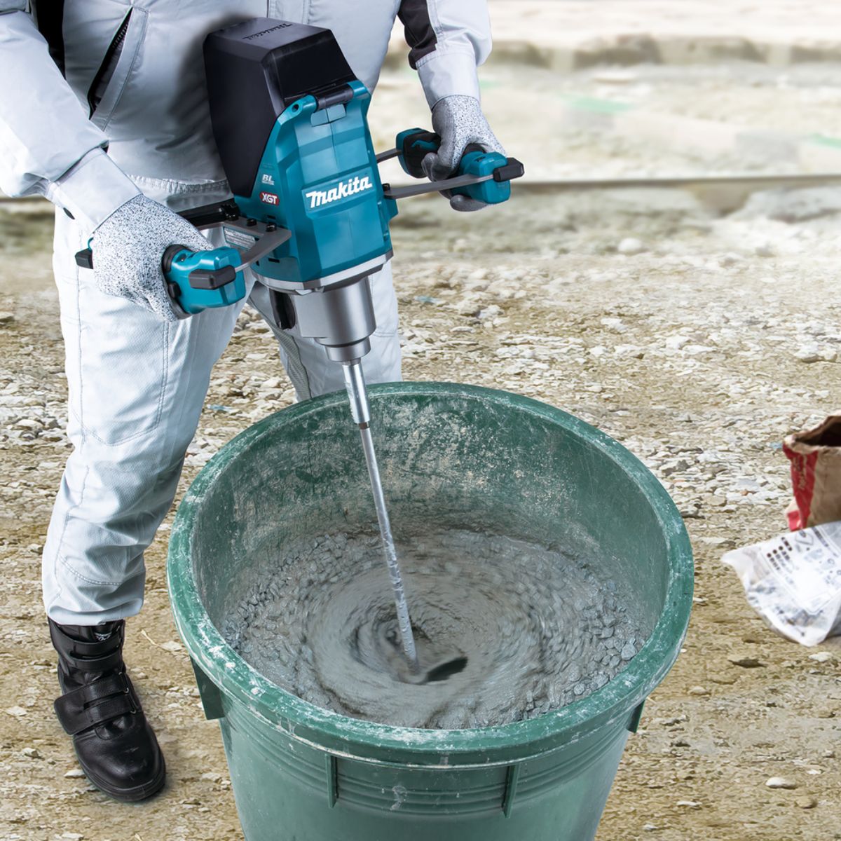 Makita Akku-Rührgerät M14 40V max. (ohne Akku, ohne Ladegerät) UT001GZ01
