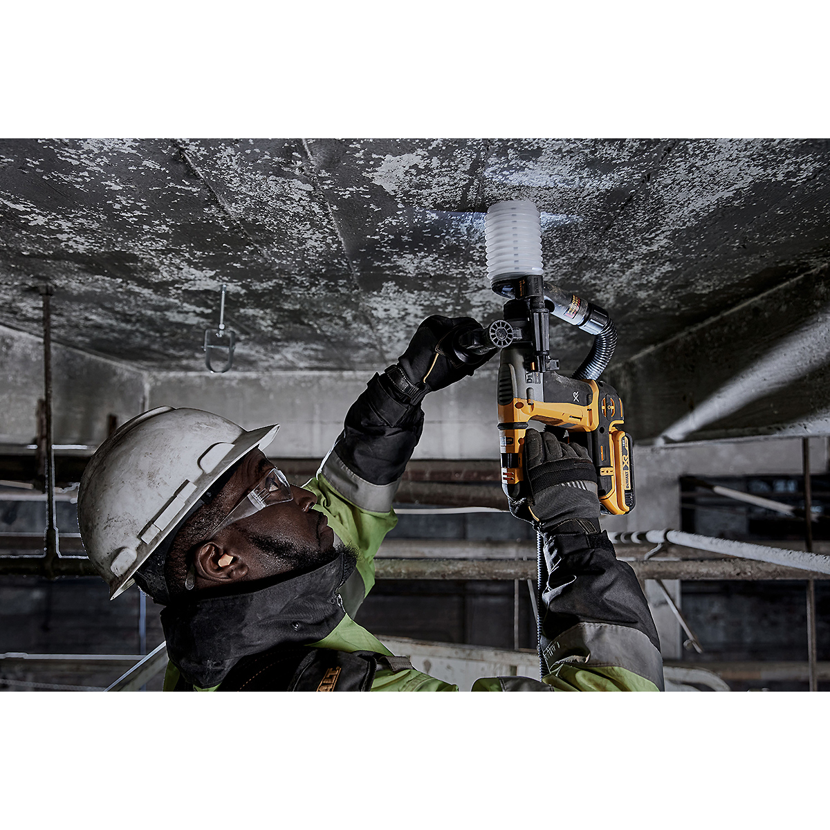 DEWALT Akku-Bohrhammer 16mm / 18V Basisversion