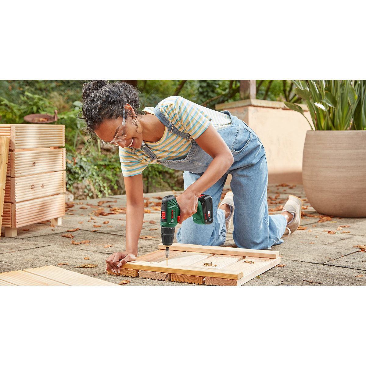 Bosch Akku-Bohrschrauber EasyDrill 18V-40, 1 x Akku PBA 18V 1.5Ah + SystemBox