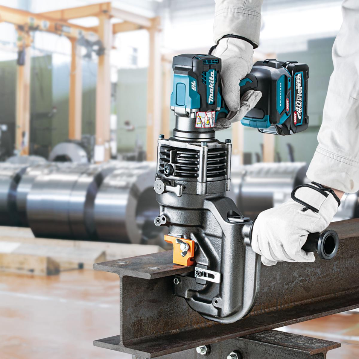 Makita Akku-Lochstanze XGT 40V max. - 20 mm - PP001GZK