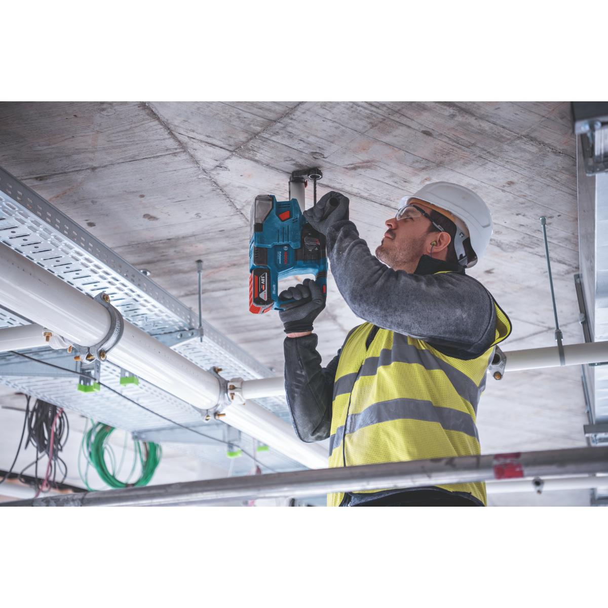 Bosch Absaughammer mit SDS plus GDE 18V-12