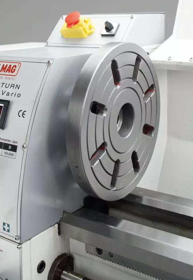 ELMAG Universal-Drehmaschine
