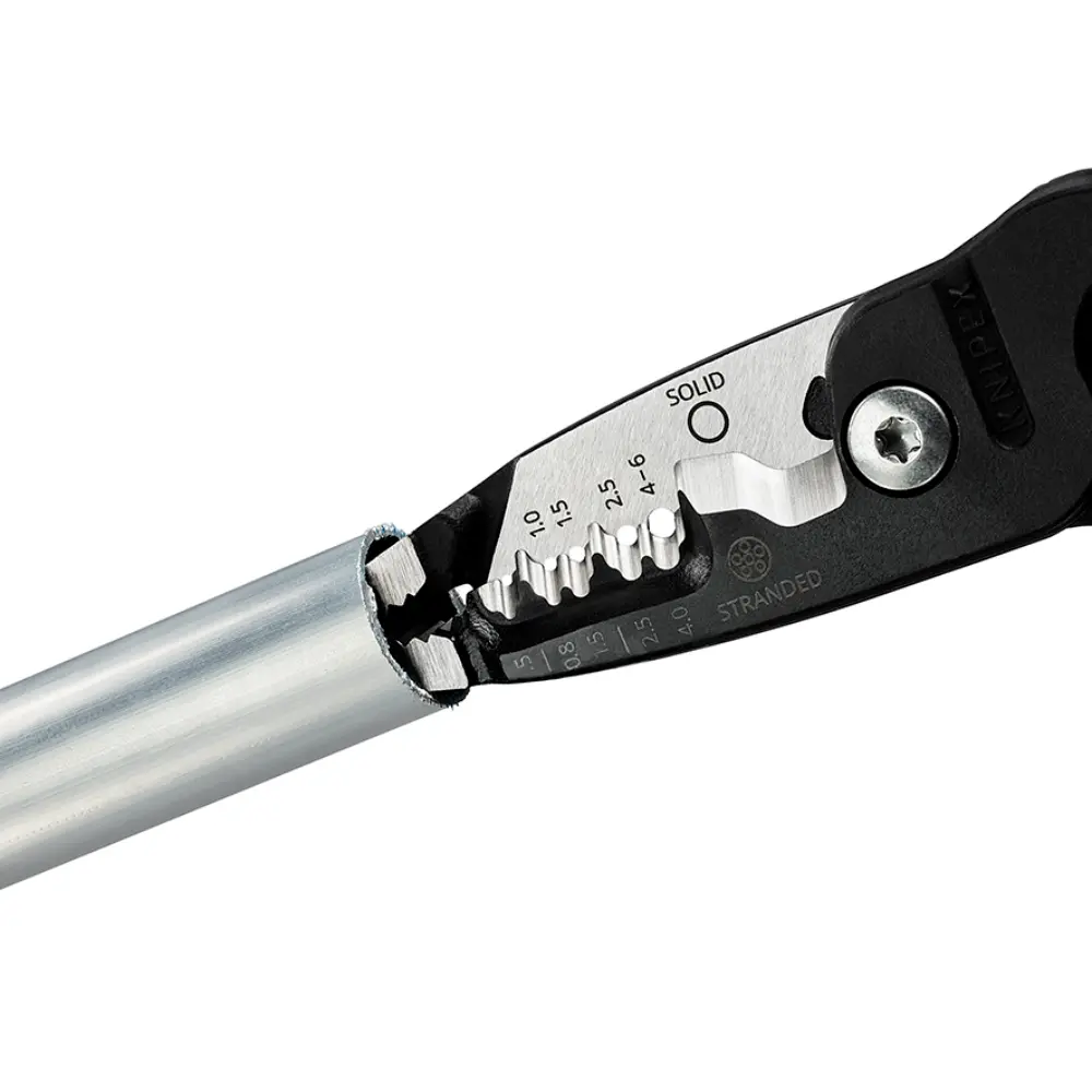 KNIPEX Multifunktions-Elektrikerzange metrisches Modell 200 mm