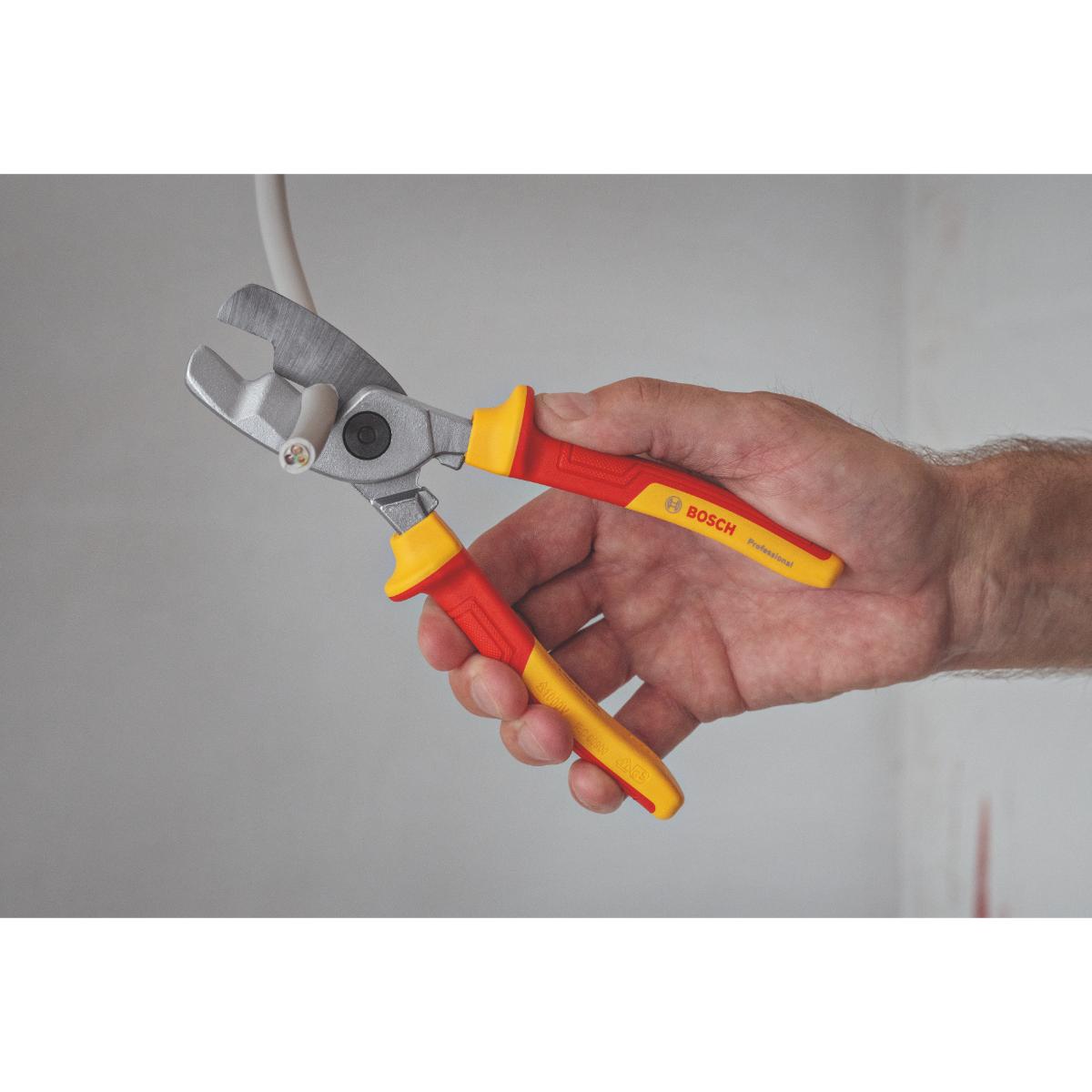 Bosch Combo Kit Elektrikerkoffer, 37-teiliges Set