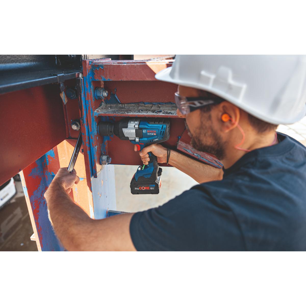 Bosch Drehschlagschrauber GDS 18V-1600 HC inkl. 2 Akkus & L-BOXX 136