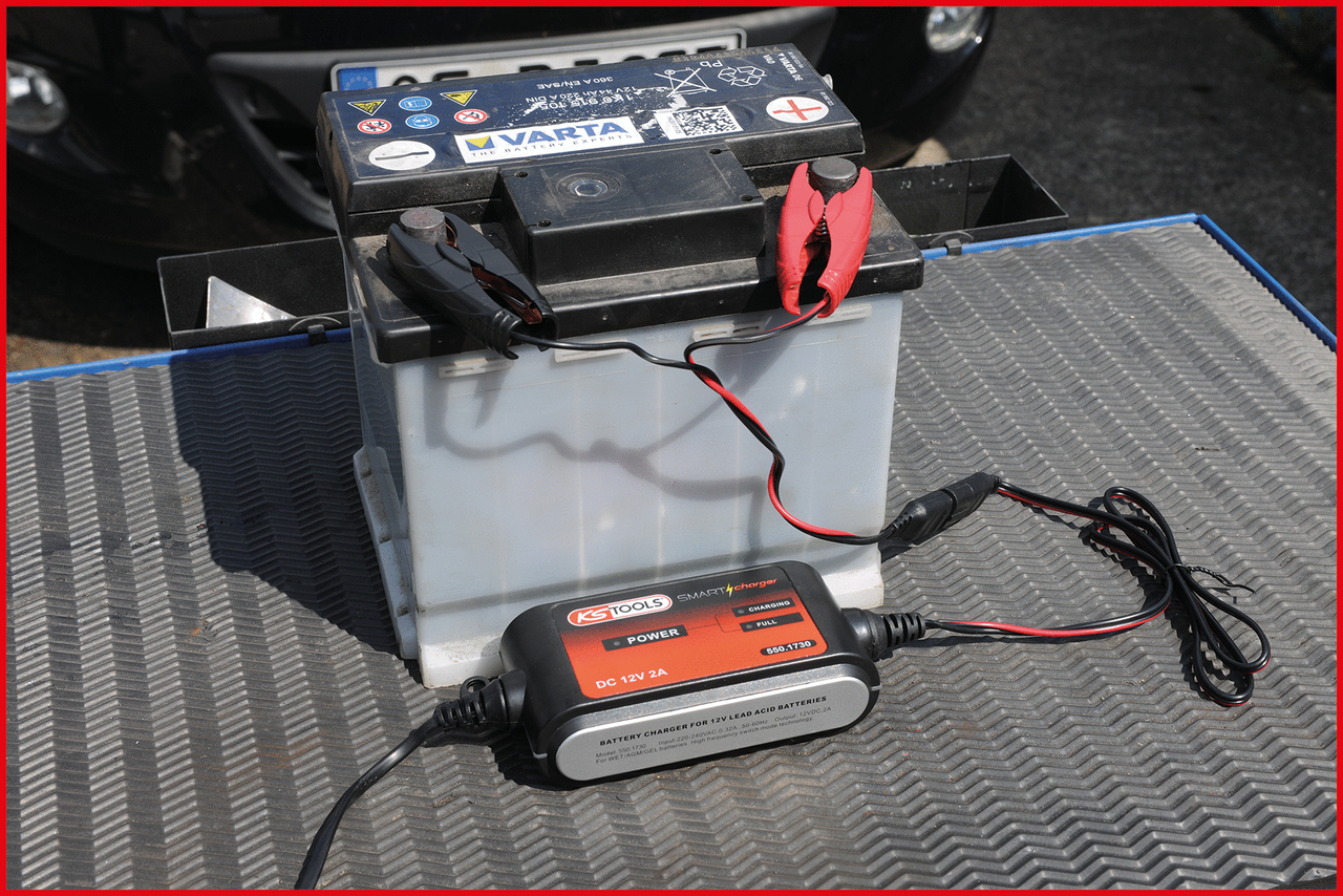 KS Tools 12V SMARTcharger Hochfrequenz-Batterieladegerät 2A
