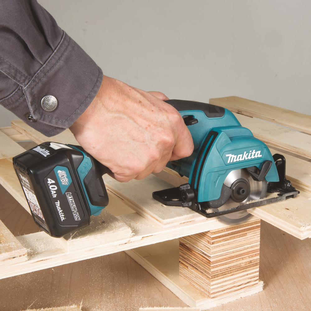 Makita Akku-Handkreissäge  - HS301DZ