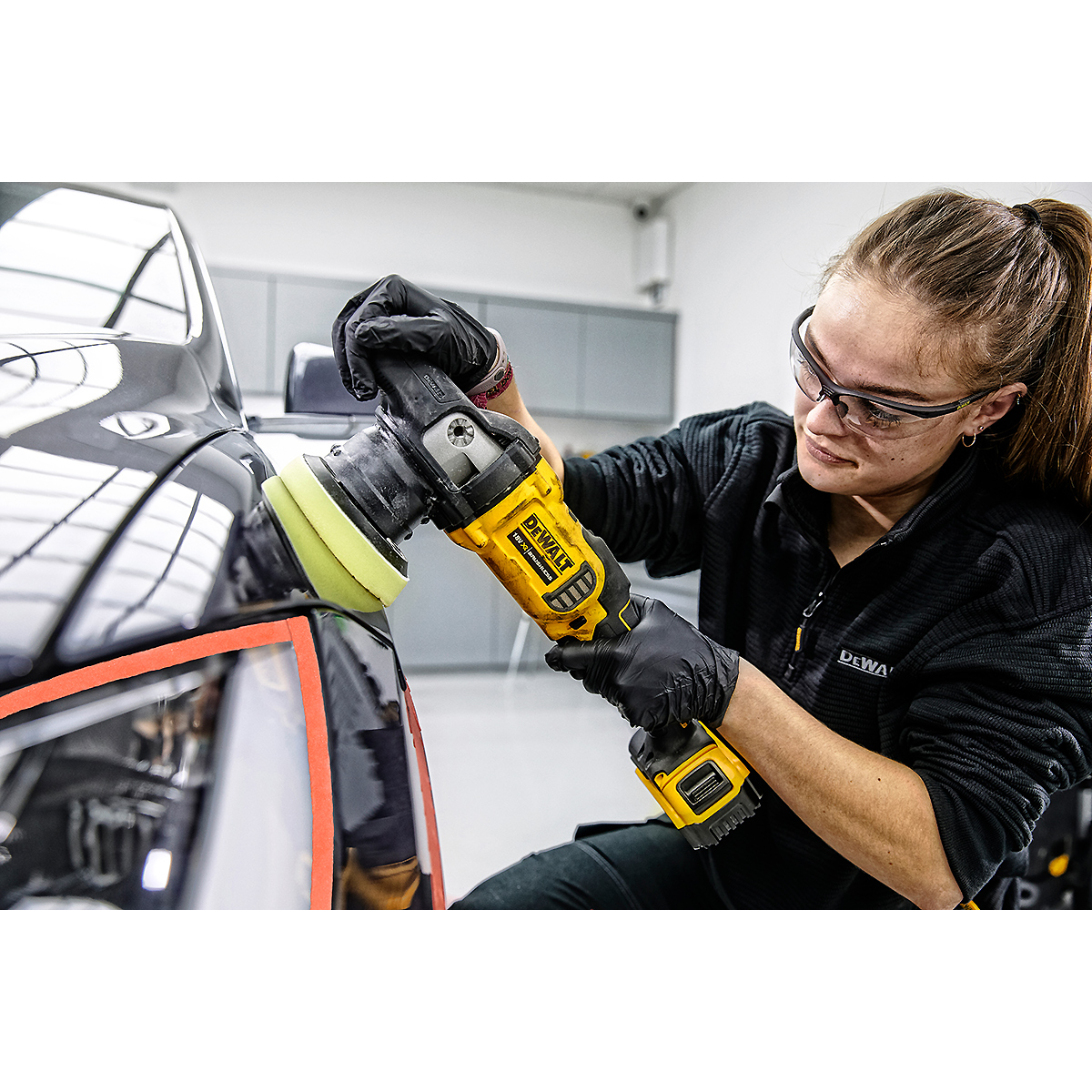 DEWALT Akku-Exzenterpolierer 18V Basisversion