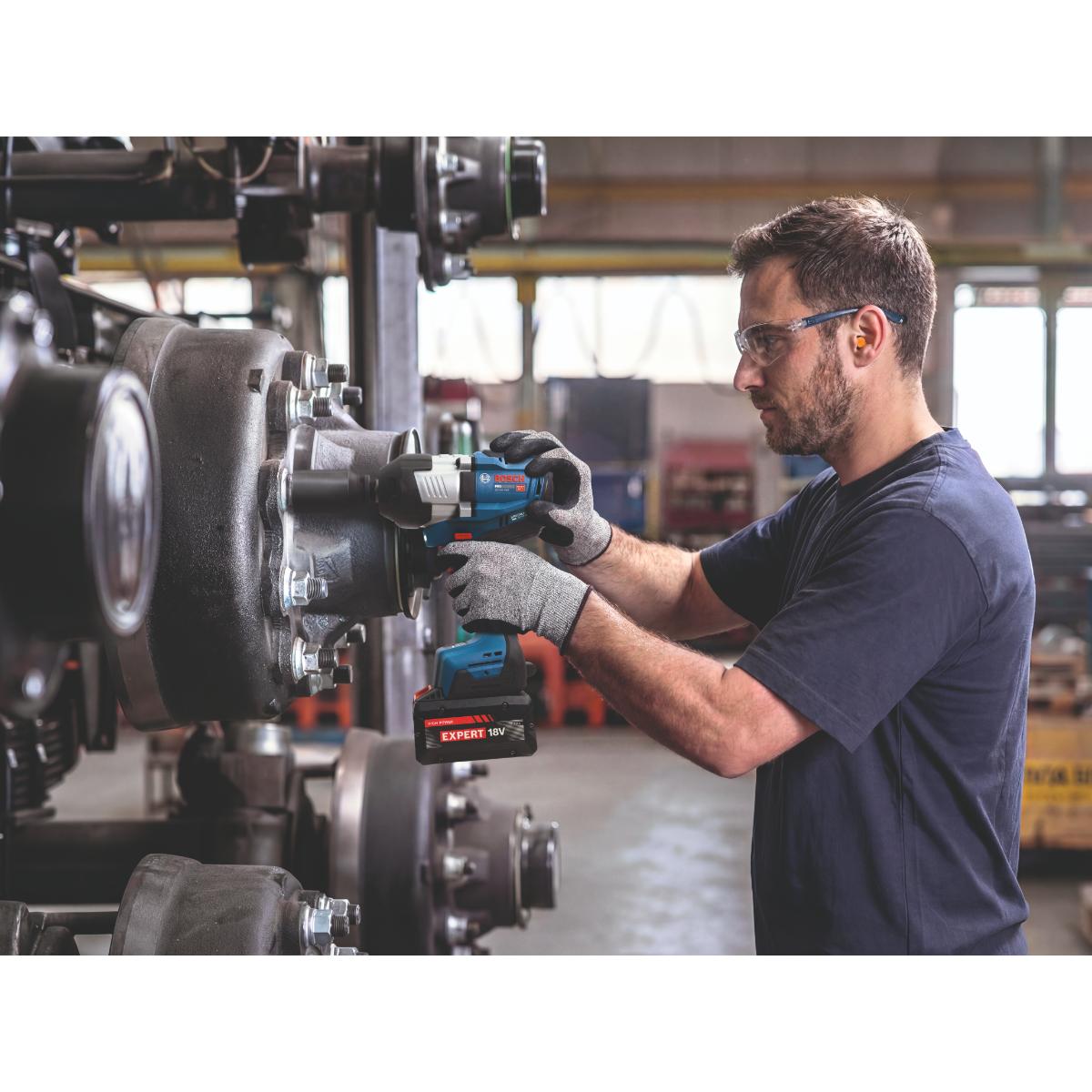 Bosch Schlagschrauber GDS18V-1400, 2x EXBA18V-55 in L-BOXX