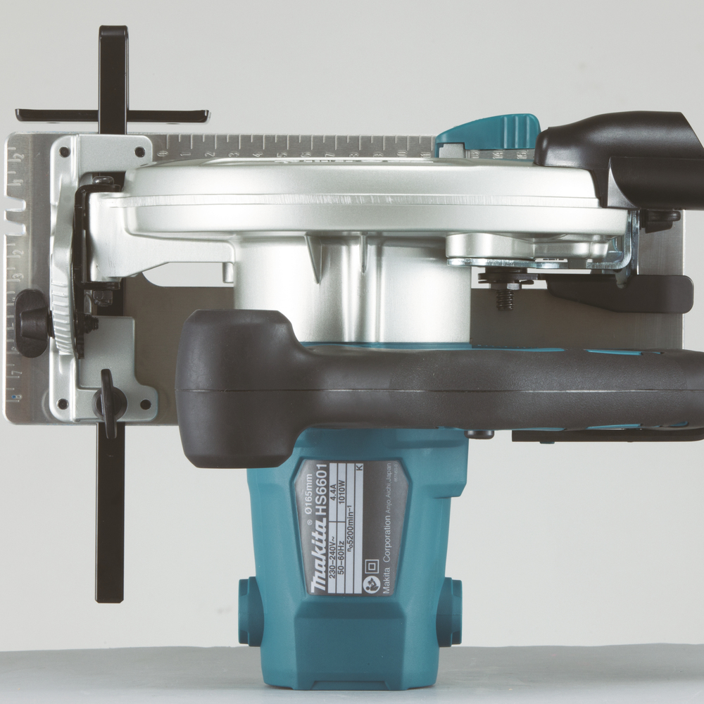 Makita Handkreissäge  - HS6601J