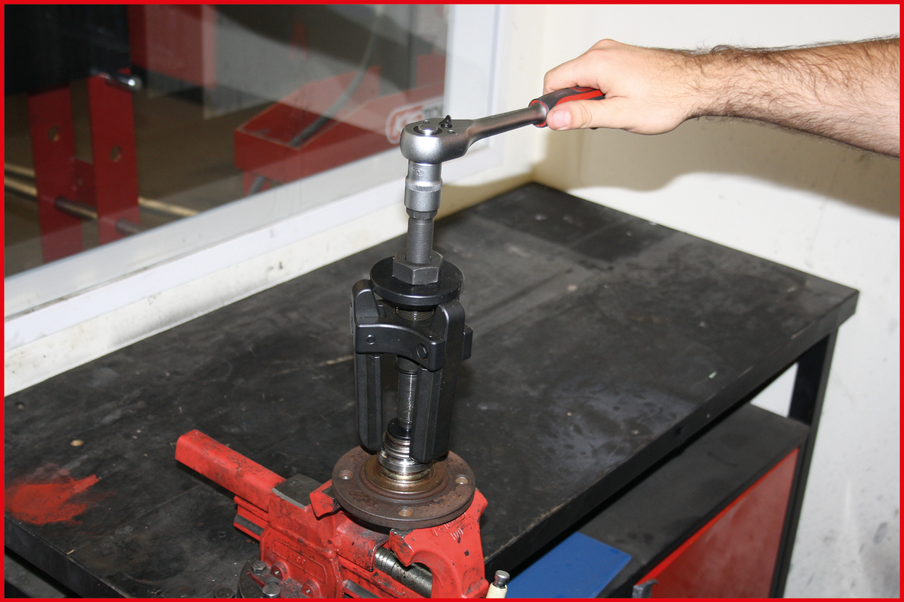 KS Tools Lagerring-Abzieher 3-armig mit Spannkonus