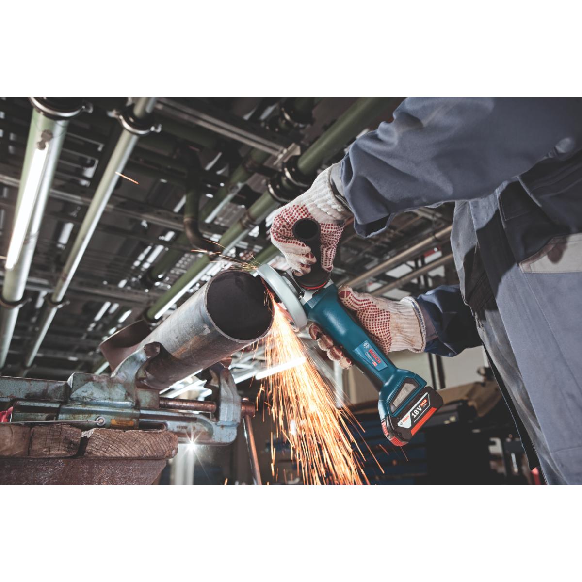 Bosch Akku-Winkelschleifer mit X-LOCK GWX 18V-10 P