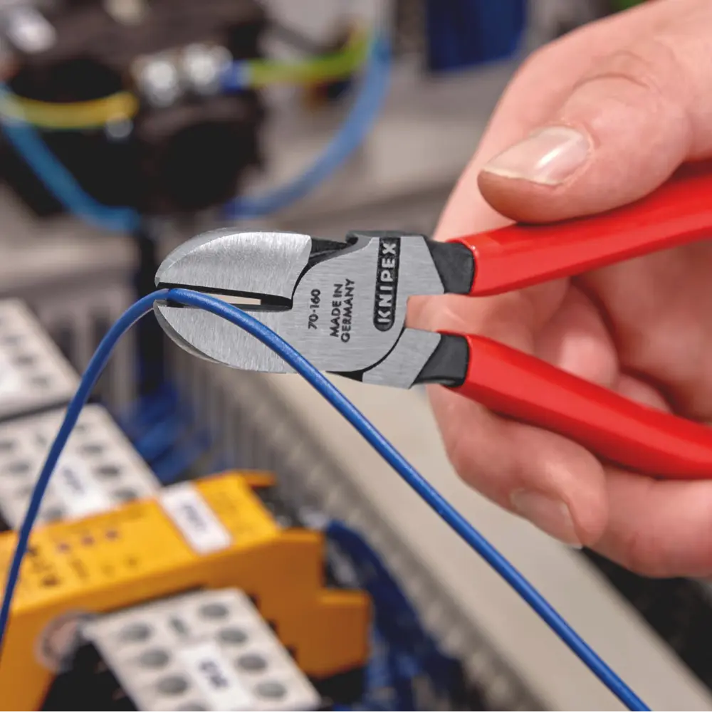 KNIPEX Seitenschneider mit Kunststoff überzogen schwarz atramentiert 160 mm