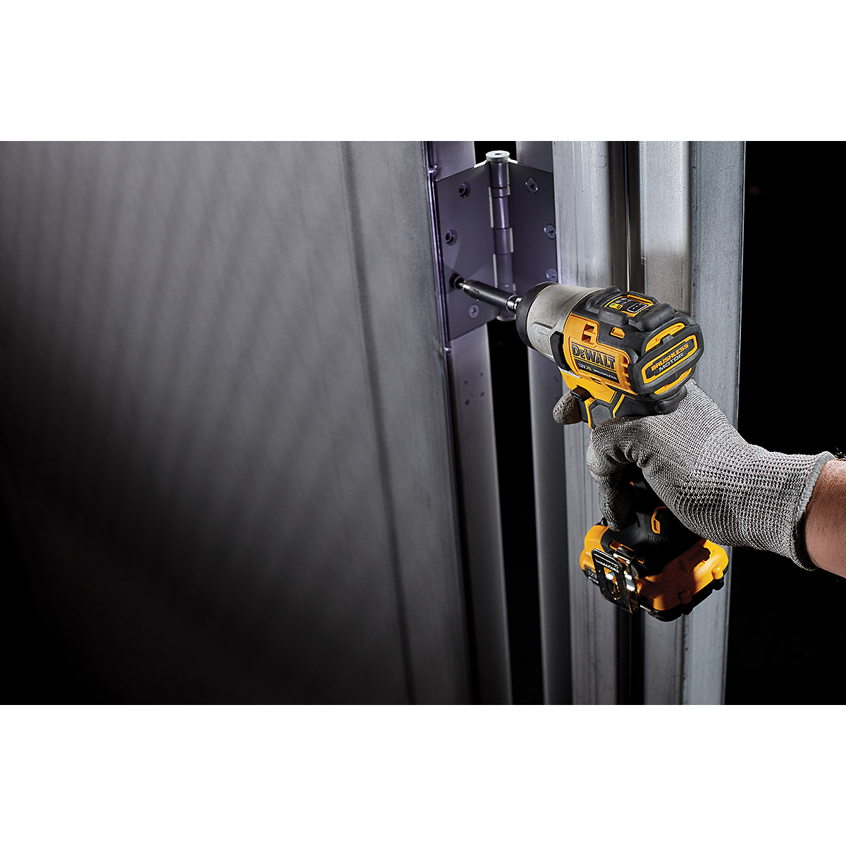 DEWALT Akku-Schlagschrauber 1/4 Zoll 12V + 2 Akku + Schnellladegerät