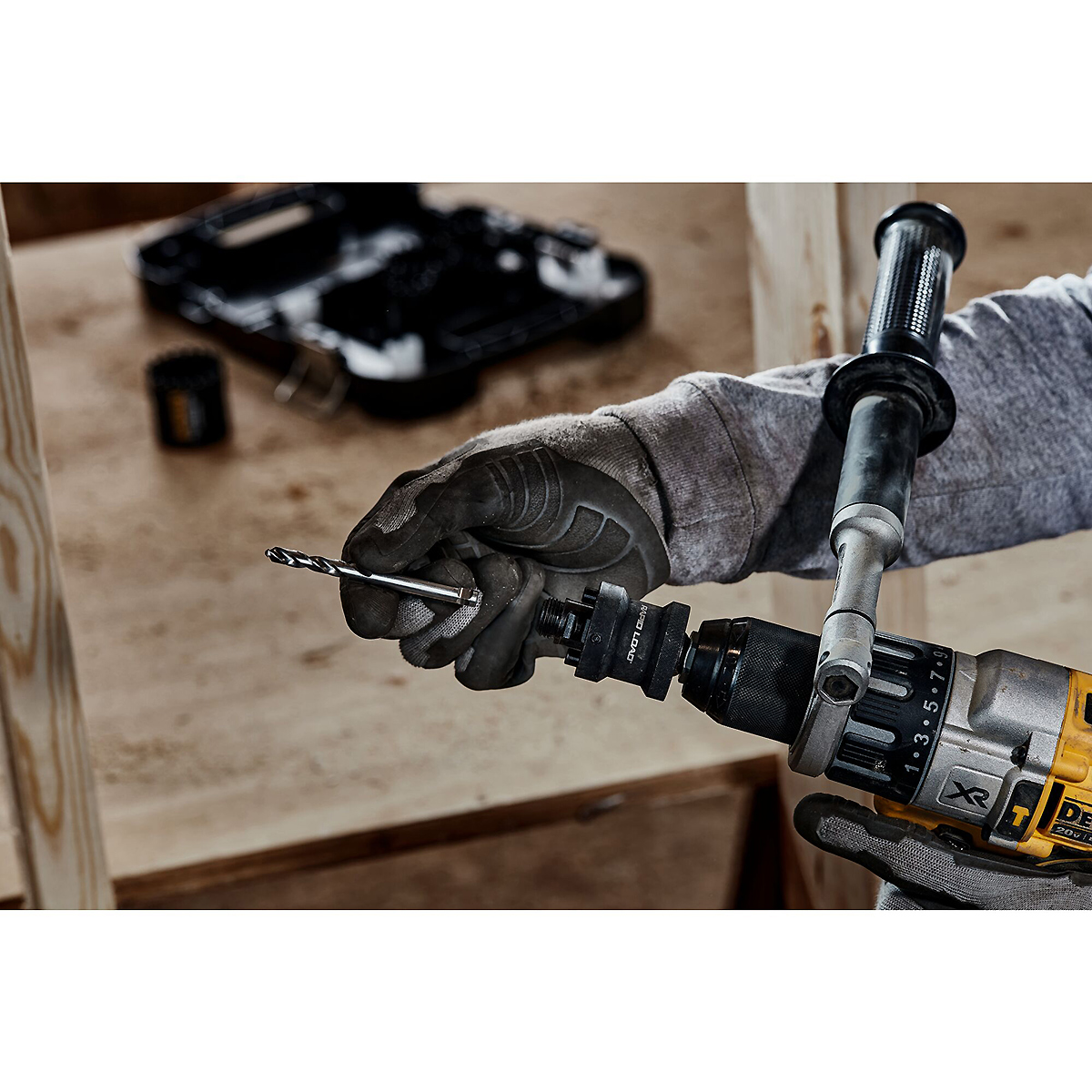 DEWALT Schnellwechselhalter RAPID LOAD für Lochsägen 32-210mm + HSS-Mehrzweckbohrer