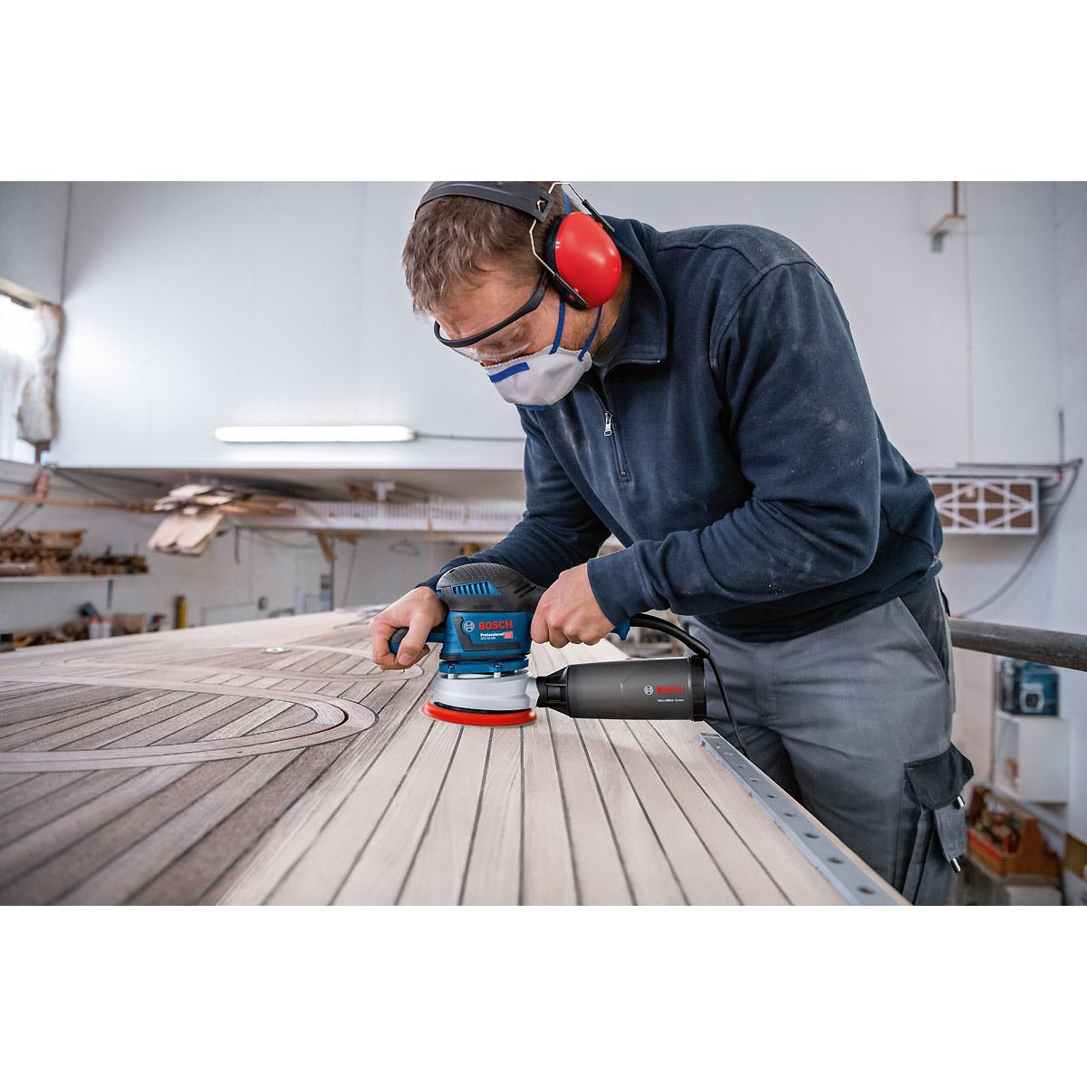 Bosch Exzenterschleifer GEX 40-150 mit 1 x Schleifblatt M480 und L-BOXX