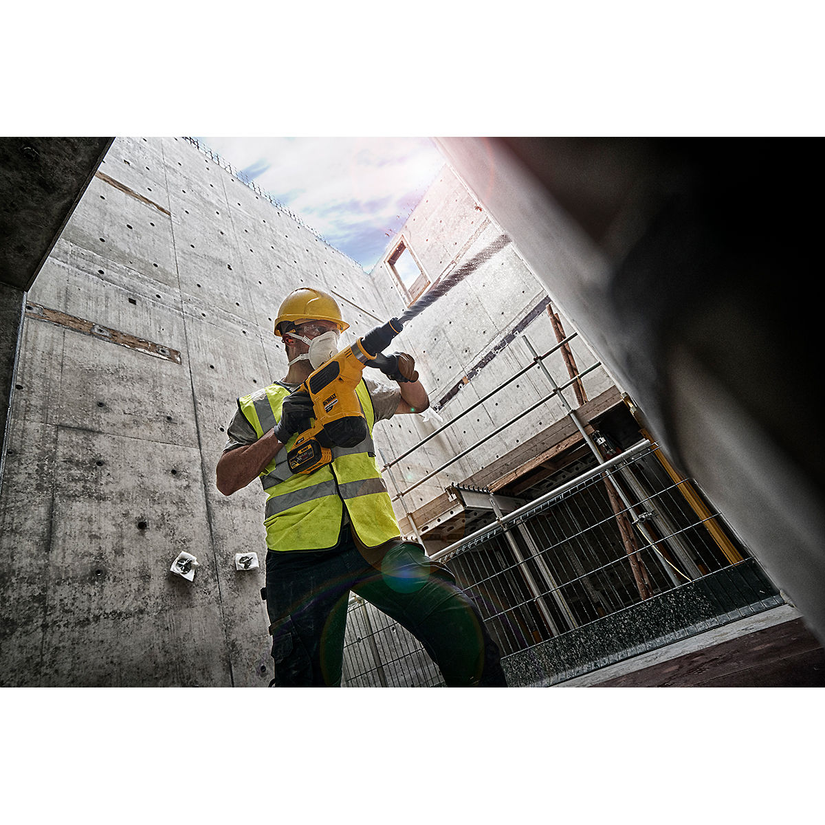 DEWALT Akku-Kombihammer 54V SDS-plus 40mm Basisversion