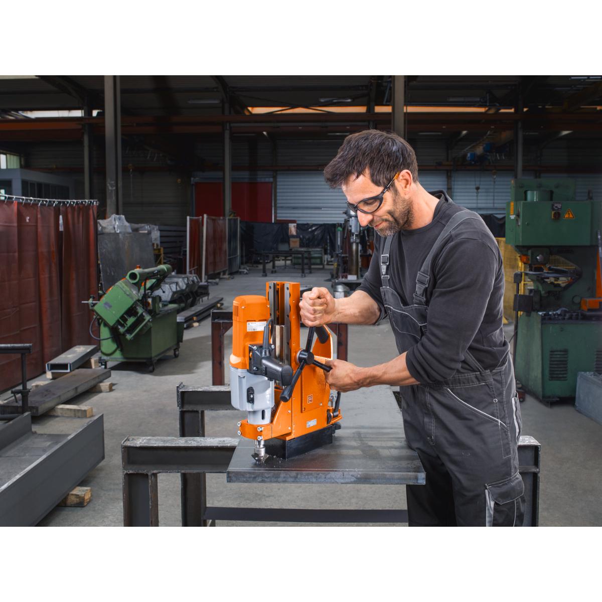 Fein Viergang-Bohrmaschine bis 32 mm BOZ 32-4 M