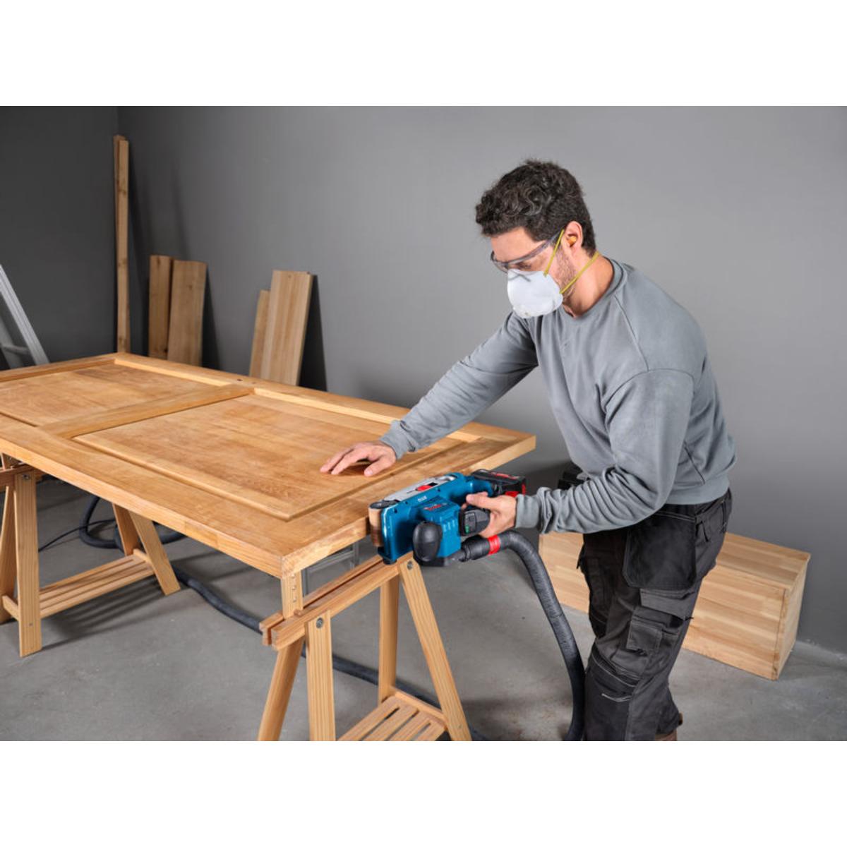 Bosch Bandschleifer GBS18V-75 in L-BOXX