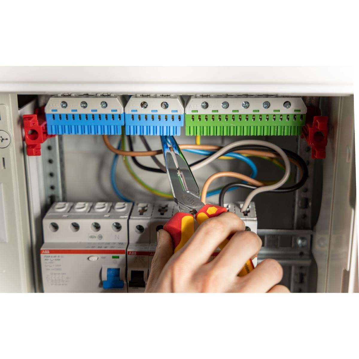 Wiha Flachrundzange Professional electric mit Schneide gerade Form - Blisterverpackung
