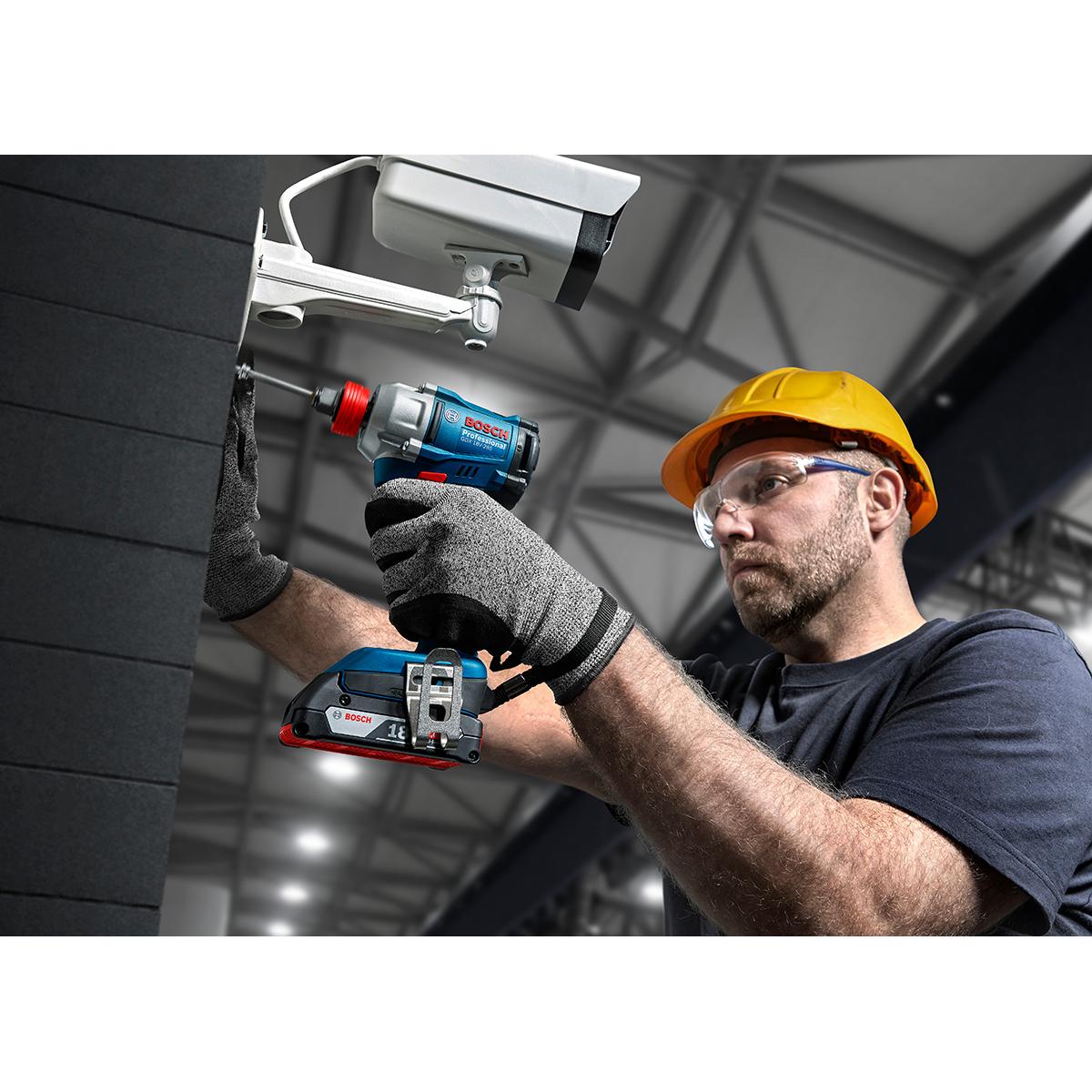 Bosch Akku-Drehschlagschrauber GDX 18V-285, 2 x Akku GBA 18V 4.0Ah